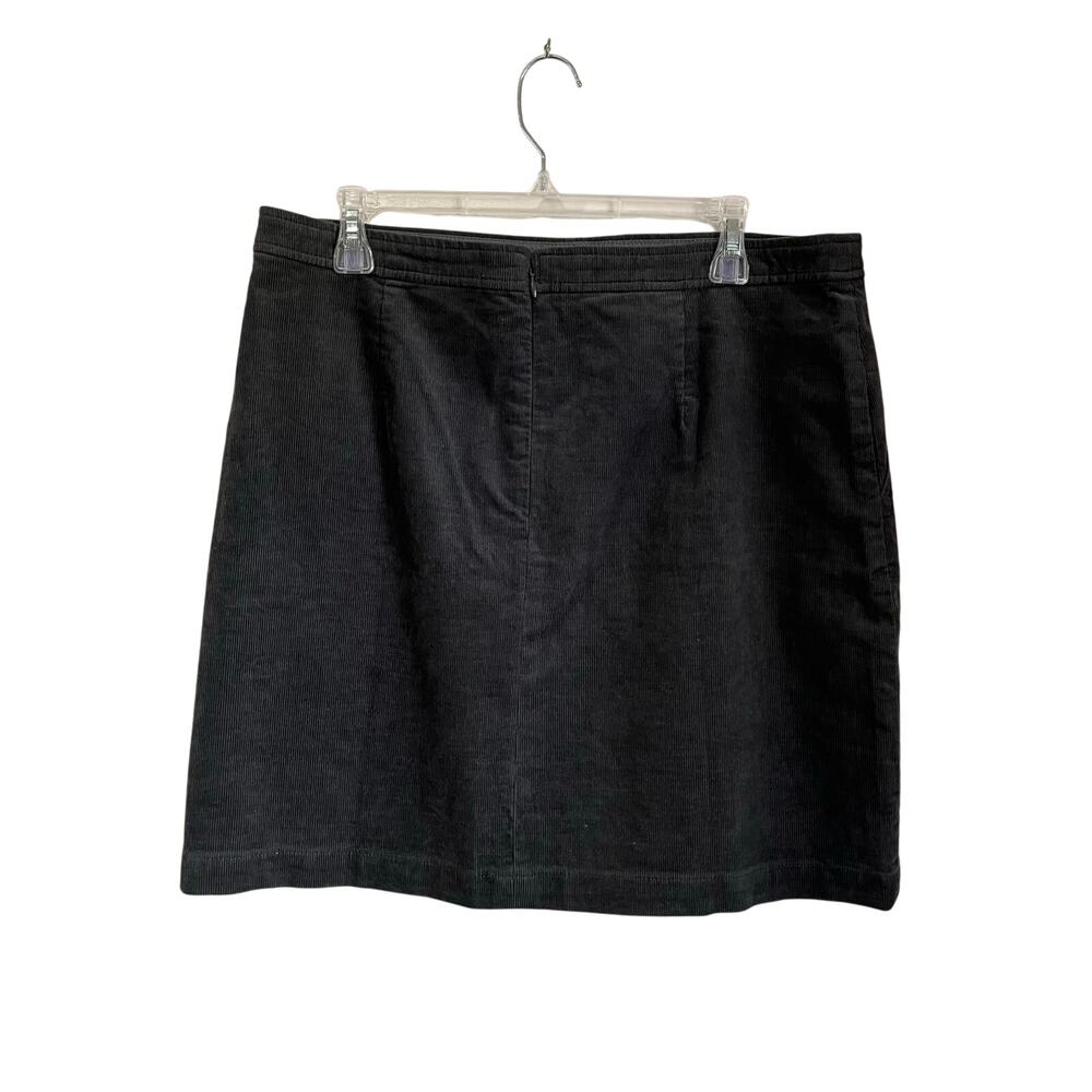 J.Crew Toast Grey Corduroy Button Front Mini Skirt Size 10‎ Pockets Essential - Picture 3 of 10